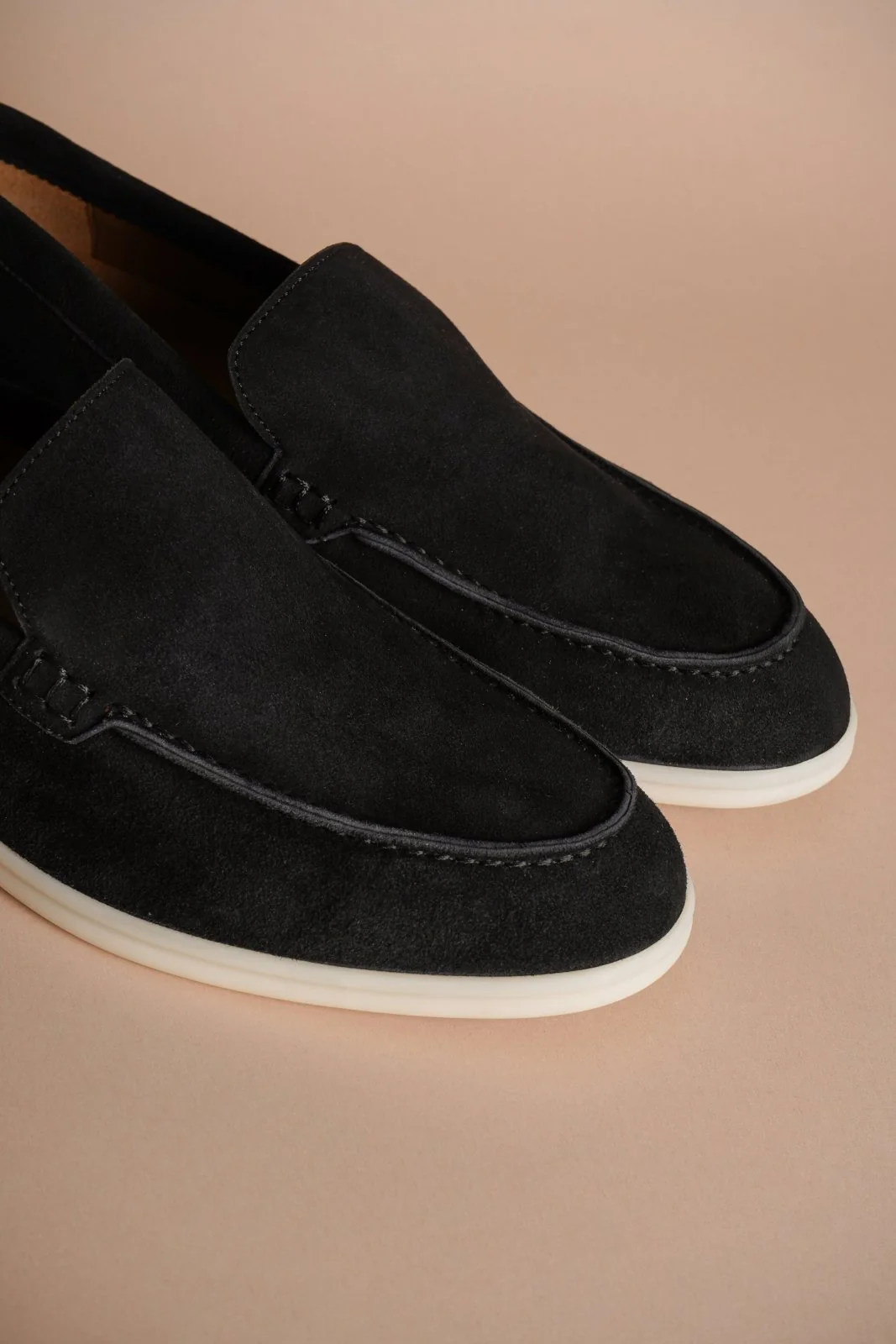 Beaumont Classic Suede Loafers - Image 28