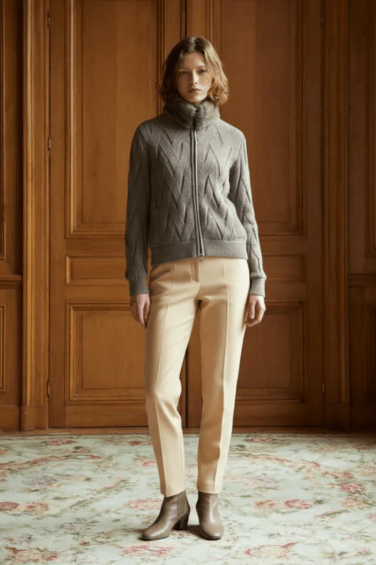 Cashmere Serenità Jacket with Mink Collar - Image 16