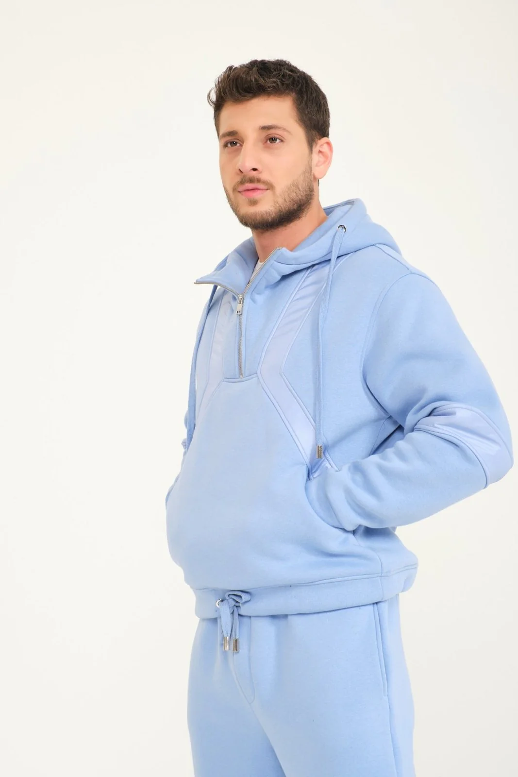 Vaganza Hoodie & Jogger Set - Image 12
