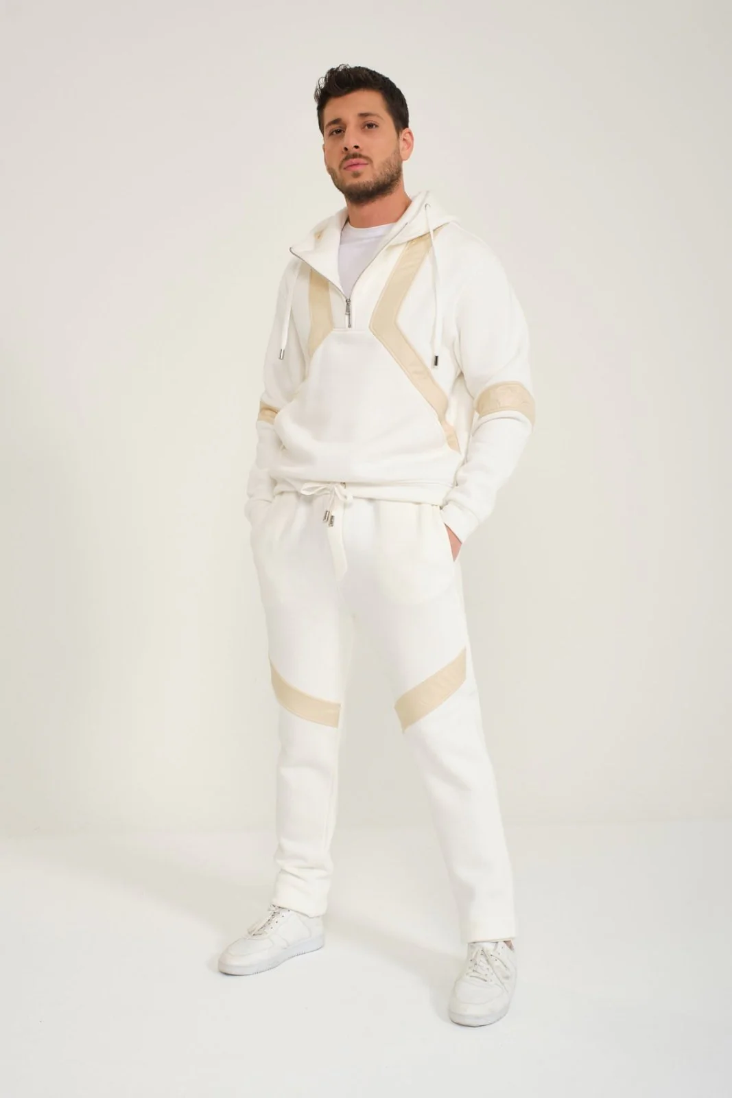 Vaganza Hoodie & Jogger Set - Image 18