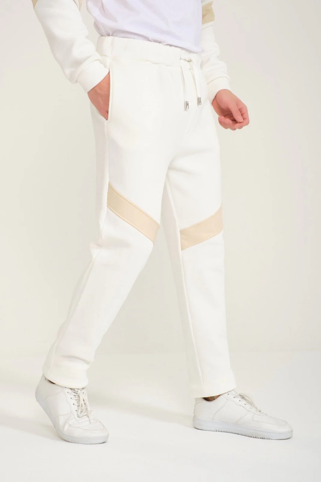 Vaganza Hoodie & Jogger Set - Image 22