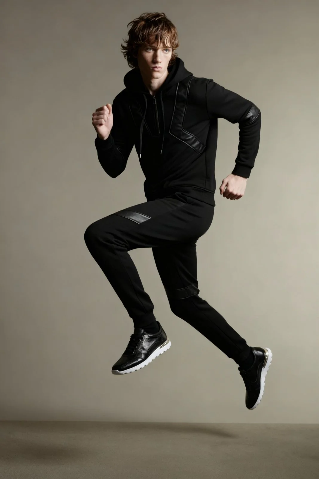 Vaganza Hoodie & Jogger Set - Image 4